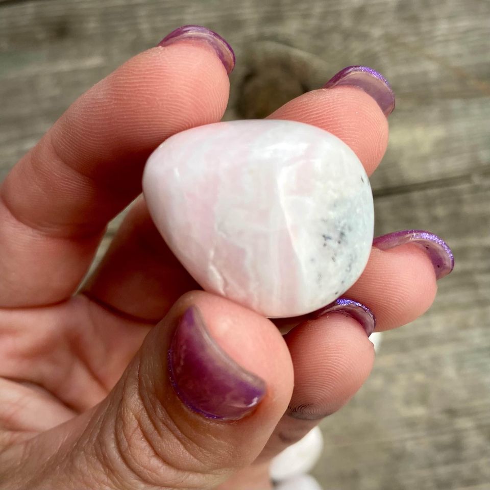 Pink Mangano Calcite UV REACTIVE - Magick Souls