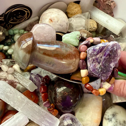 Premium Crystal Confetti Scoop with mixed crystals, spheres, towers and gemstone jewelry - Magick Souls
