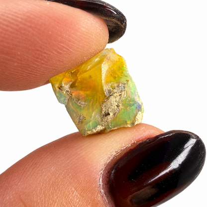 Ethiopian Welo Opal Rough – 20 Gram Lots approx 18-25 pcs