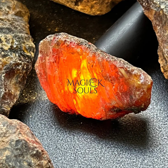 Black Amber Fossilized Tree Resin Mixed Sizes Rough Raw Stones (By The Piece or Pound)(UV Reactive) Wholesale Home &