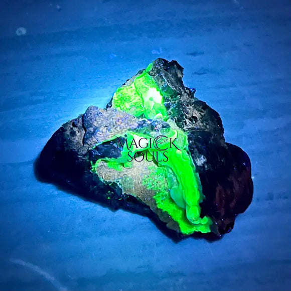 Hyalite Opal Geode - Magick Souls
