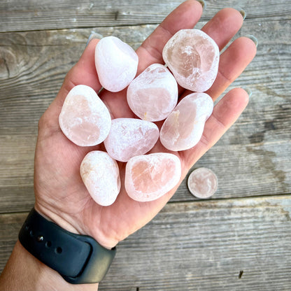Rose Quartz Seer Stone Emma Egg - Magick Souls
