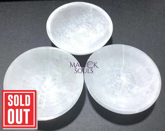 Large Selenite Crystal Bowl (5.5 Inches) Wholesale Carving Home & Living > Kitchen & Dining > Dining & Serving > Bowls