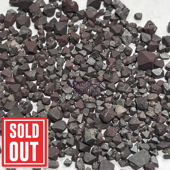 Magnetite Octahedron Iron Crystals (1 LB)(Magnetic) Rough Chips Bulk Wholesale Lot Home & Living > Home Decor > Home