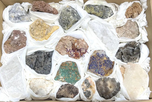 Morocco Mixed Minerals Crystal Druzy Collection Large Boxed Flat Wholesale Home & Living > Home Decor > Home Accents >