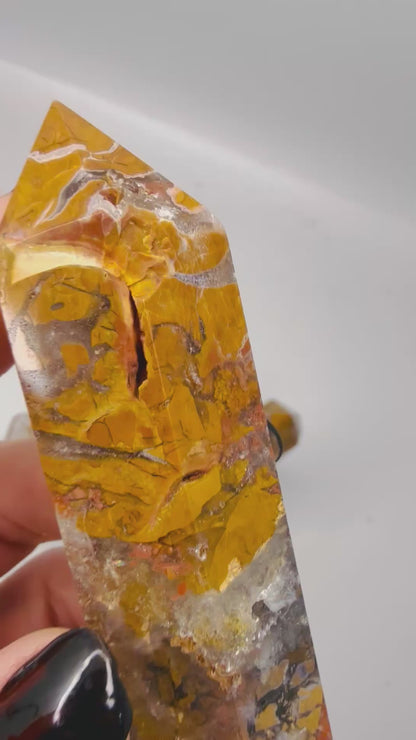 Indonesian agate towers video showing druzy sparkle and golden jasper - Magick Souls