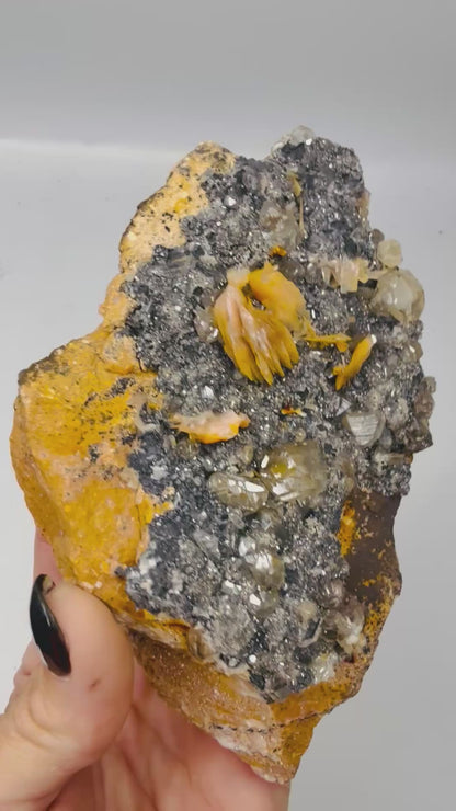 UV reactive cerussite specimen video - Magick Souls
