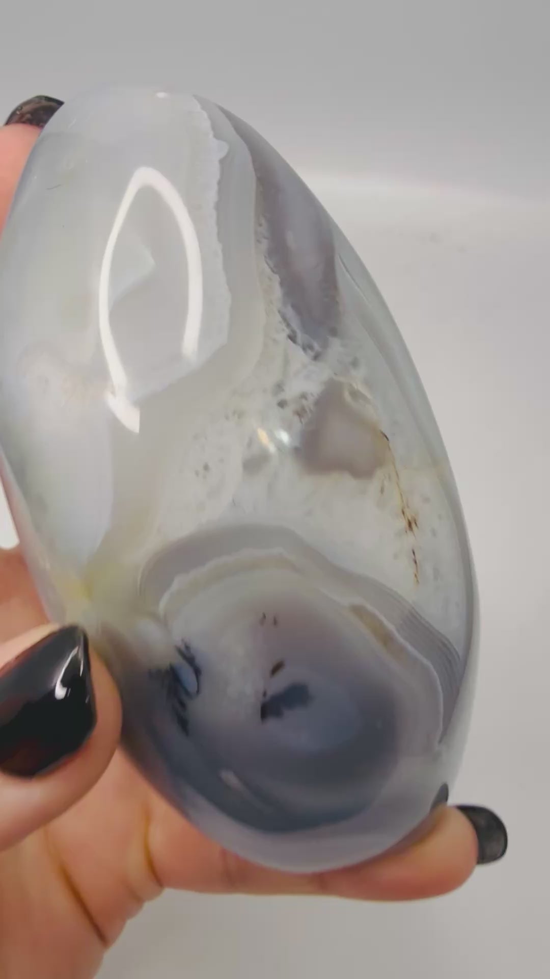 Banded agate freeform video showing gray and blue banding - Magick Souls