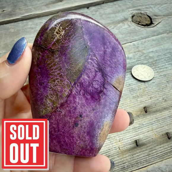 Stichtite with Serpentine Atlantisite Freeform – Barberton South Africa Home & Living > Home Decor > Rocks & Geodes