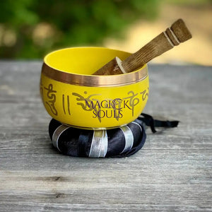 Tibetan Singing Bowl with Striker and Cushion - Magick Souls