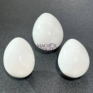 White Agate Crystal Egg Carving Wholesale Gemstone Decor Supply Home & Living > Home Decor > Home Accents > Rocks &