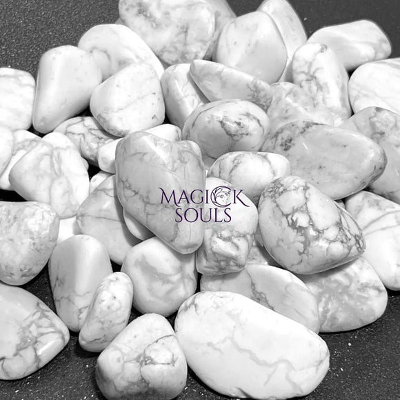 White Howlite Tumbled Stones (By The Piece Or Pound) Wholesale Home & Living > Home Decor > Home Accents > Rocks &
